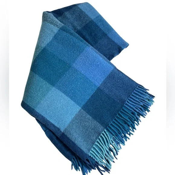 AVOCA Irish Wool Blanket Throw 48x54, Blue Check Twill